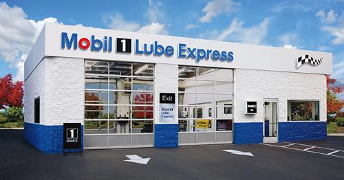 Gallery Image Mobil_1_Lube_Express_quick_oil_change_location_front_fb_og.jpg