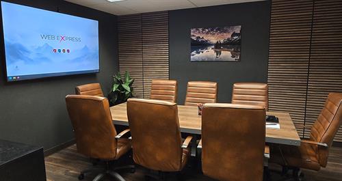 Gallery Image web-express-conference_lg.jpg