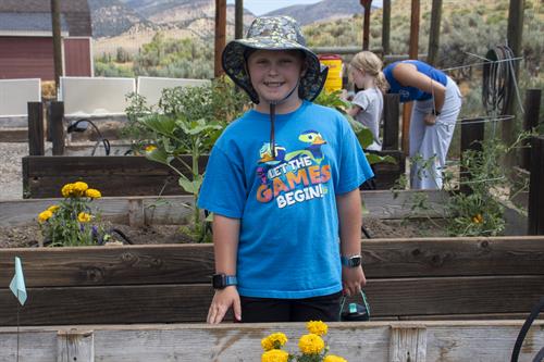 Gallery Image growganggardening_60.jpg