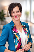 Kelly Ross- Co-Owner 