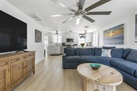 Gallery Image Waterfront_Getaway_0012_websize.jpg