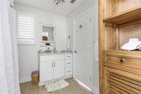 Gallery Image Waterfront_Getaway_0064_websize.jpg