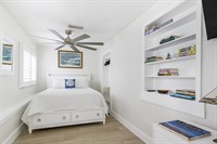 Gallery Image Waterfront_Getaway_0116_websize.jpg