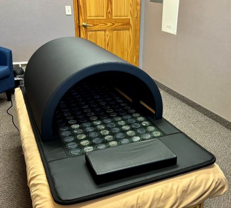 Lie-Down Infrared Sauna / Red Light / PEMF Combined Therapies