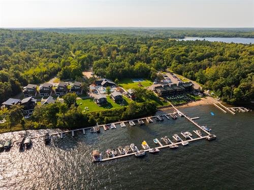 Quarterdeck Resort on Gull Lake