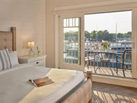 Waterfront Admiral Suite