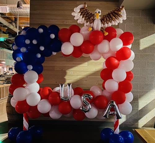 4th of July balloon photo frame for Junction Food & Drink in Denver 