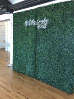 Gallery Image Boxwood_wall_back_drop_sign.jpg