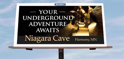 Gallery Image niagra_cave.jpg