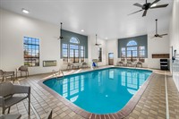 Gallery Image AR352Pool1.jpg