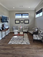 Gallery Image Front_Office_Waiting_Area.jpg