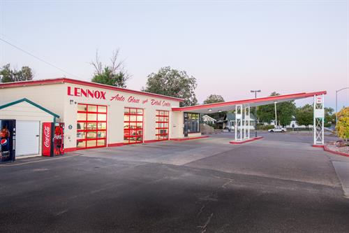 Lennox Auto Glass & Detail Center located at 617 E. Pershing in Cheyenne, WY 