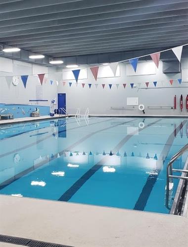 Pool, 25 meters, 6 lanes