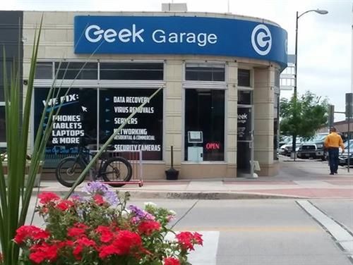 Geek Garage
