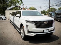 Gallery Image escalade-limo.jpg