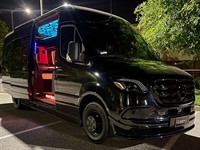 Gallery Image mercedes-sprinter-limo.jpg