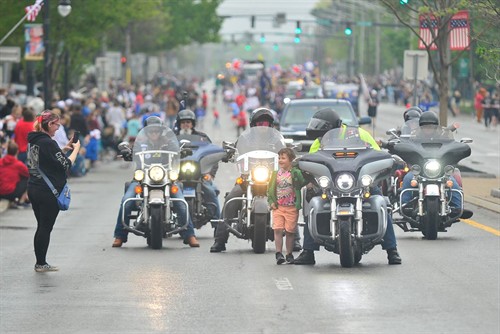 Gallery Image batavia_memorial_day.jpg