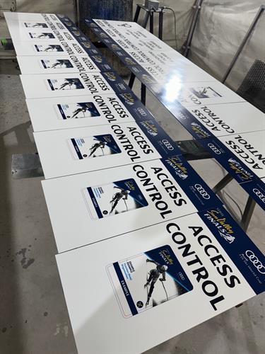 Gallery Image Sun_Valley_Signs.jpg Gallery Image Sun_Valley_Signs.jpg