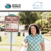 Behind the Business: Riley Hoffer Helps Buyers Understand Mount Dora Before They Make the Move