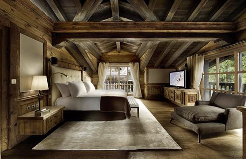 Our upscale chalets include fine dining room service. Our upscale chalets include fine dining room service.