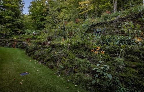 Natural Enviro-Wall Retaining Systems