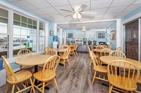 Gallery Image Pelham_Resort_Hampton_Beach_NH_9378.jpg