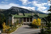 The front of the hotel with fall colours.