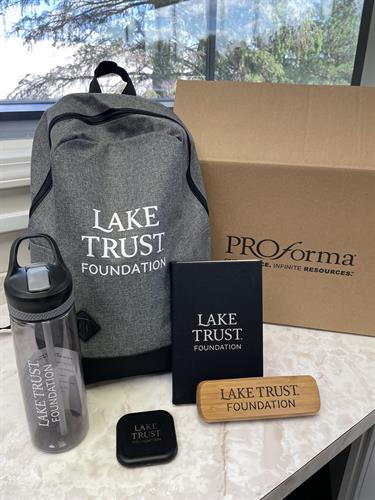 Gallery Image LTCU_SCHOLARSHIP_KIT.jpg