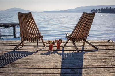 Gallery Image b-outside-dock-chairs-drinks-big.jpg