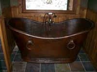 Gallery Image Copper_Tub_with_oil_rubbed_bronze_faucet_-_Copy_-_Copy.jpg