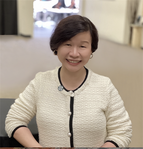 Gallery Image Jackie's_Headshot__Dec_2025.png