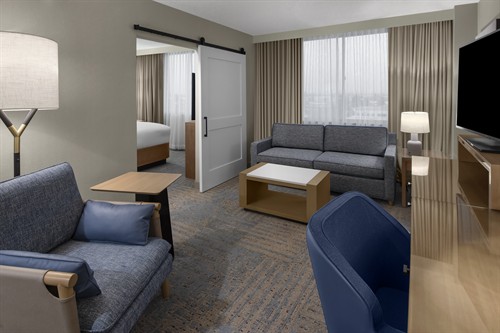King Suite Living Room