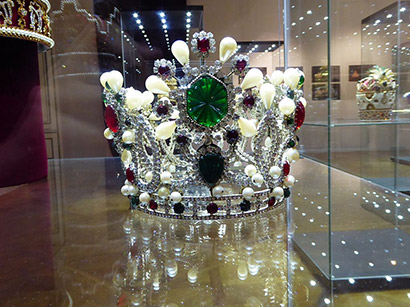 Gallery Image crown-of-empress.jpg Gallery Image crown-of-empress.jpg