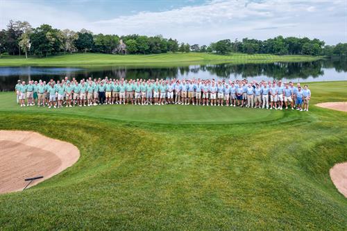 Club golf portrait