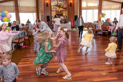 country club Easter event
