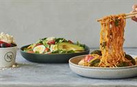Gallery Image honeygrow_stirfry_salad_honeybar_crop.jpg Gallery Image honeygrow_stirfry_salad_honeybar_crop.jpg
