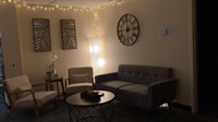 Gallery Image waiting_room.JPG