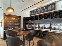 Gallery Image Interior_Day_Right_Side_2.jpg