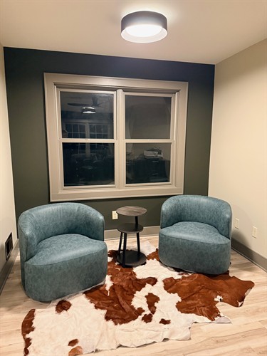 Gallery Image IMG_5887.jpg