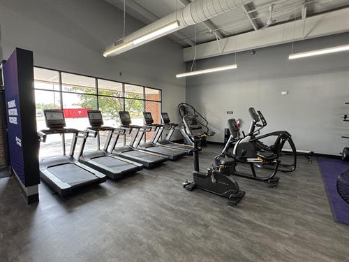 Gallery Image Gym_Floor_Picture_8.jpeg Gallery Image Gym_Floor_Picture_8.jpeg
