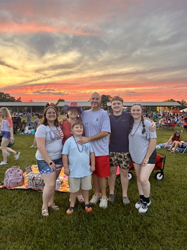 Gallery Image IMG_6944.jpeg