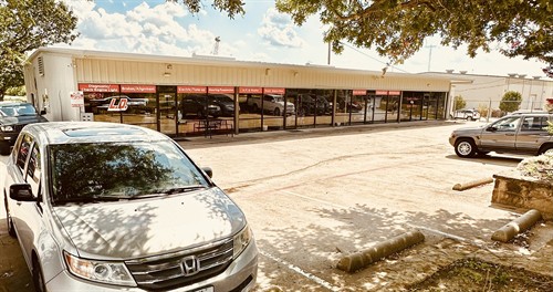 Frisco Location in down town The rail road district