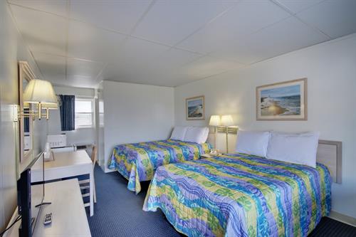 Gallery Image thunderbird-motel-interior-5_(1).jpg