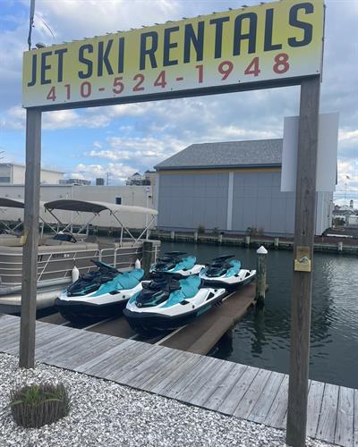 Gallery Image Jet_Skis_Sea-Doo.jpg