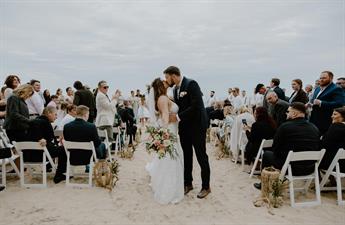 Barefoot Bride Weddings