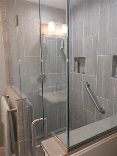 Gallery Image Bathroom_Showers.jpg