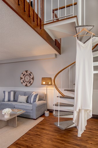 Cabana Suites - wedding dress