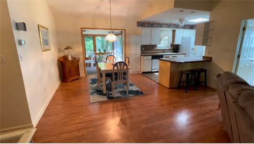 Gallery Image tinywow_angie-before_87378126.png