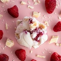 Gallery Image White_Chocolate_Raspberry_Gelato.jpg