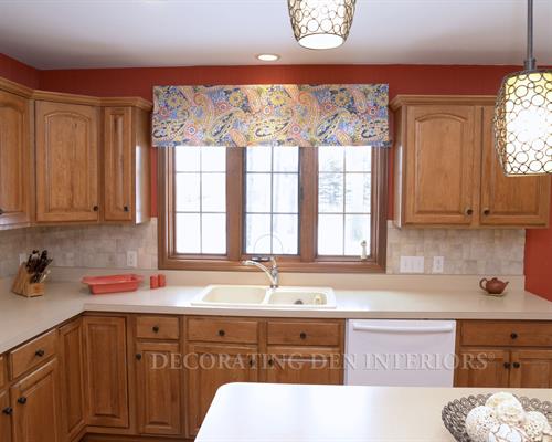 Kitchen - Decorative Valance over Sink Kitchen - Decorative Valance over Sink